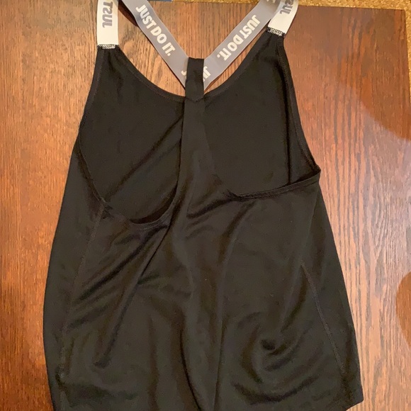 Nike Dri-Fit Racerback - Picture 2 of 3